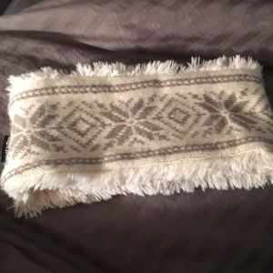 New muk luks Head band/ hat